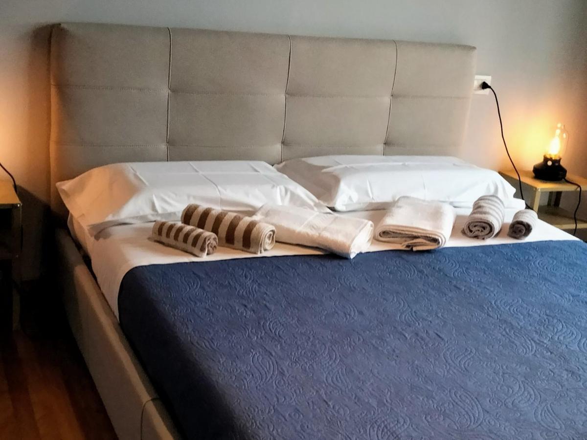Casavacanzacentrale Privato Apartment โบโลญญา ภายนอก รูปภาพ