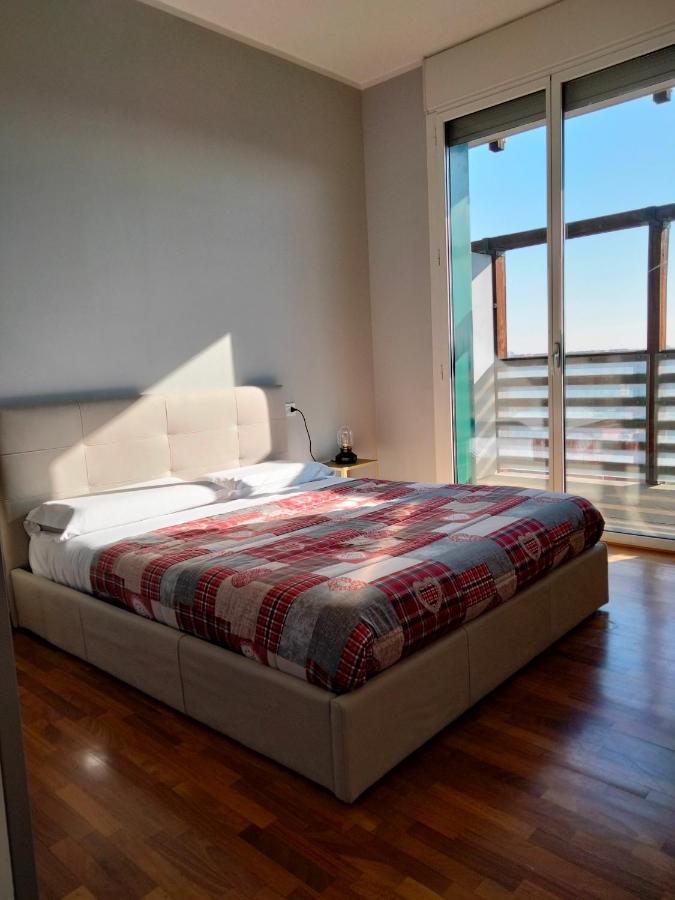 Casavacanzacentrale Privato Apartment โบโลญญา ภายนอก รูปภาพ